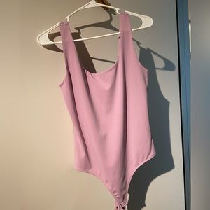 Express high compression body contour matte scoop neck thong bodysuit